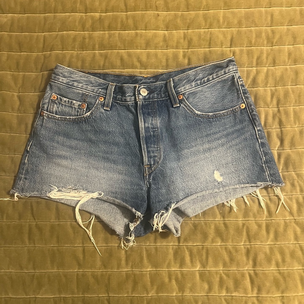 Levi's 501 original cutoff blue denim shorts size 29